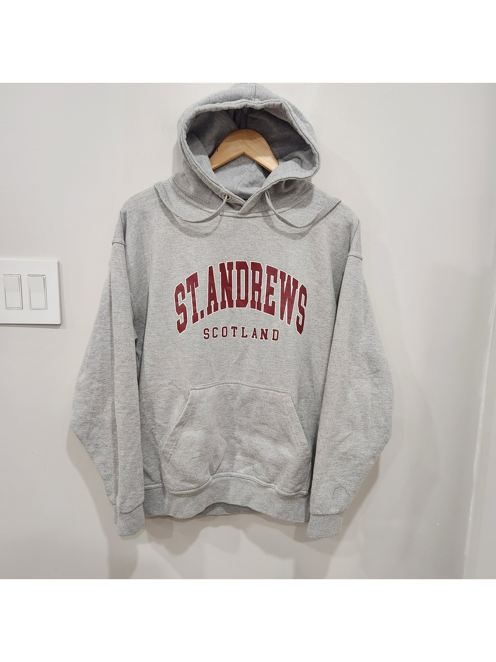 St Andrews Scotland Hoodie Mens M Gray Collegiate Pullover Sweatshirt University
